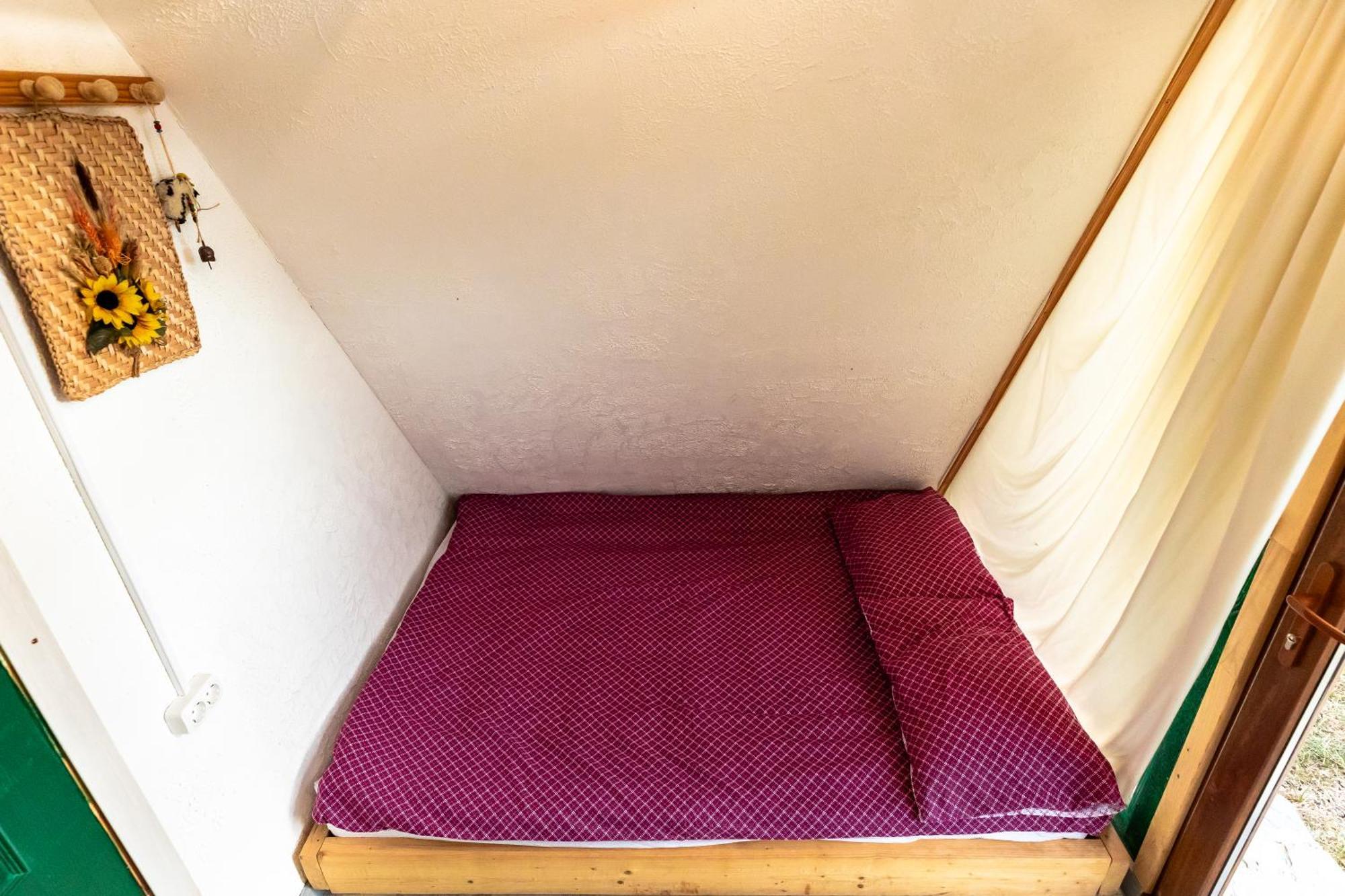 Catunu' Lui Emil Villa Carbunesti Buitenkant foto